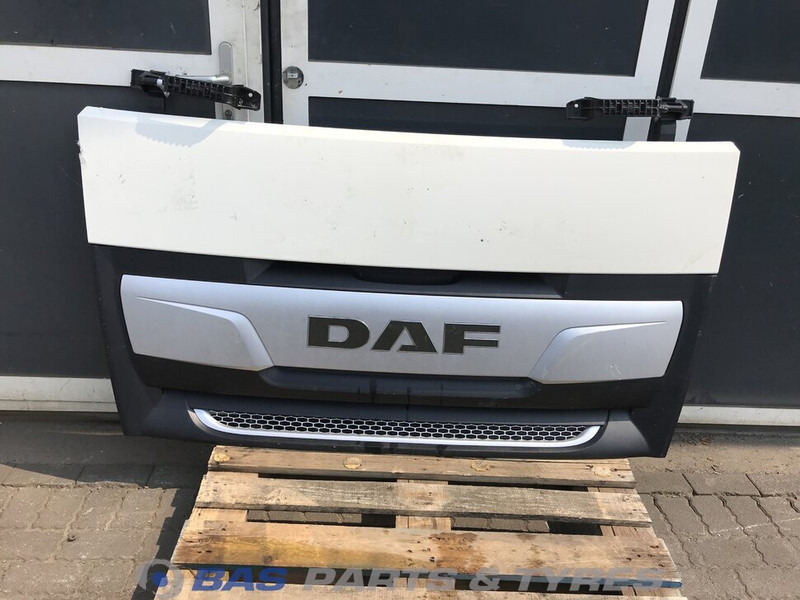 DAF XF106 Grille DAF 1892076 - Parrilla para Camión: foto 1 DAF XF106 Grille DAF 1892076 - Parrilla para Camión: foto 1