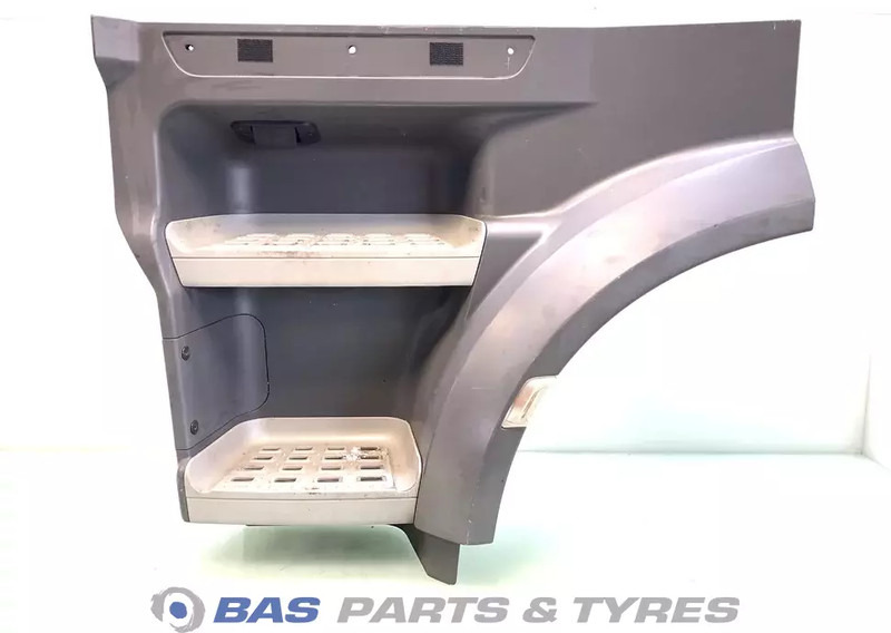 DAF XF106 Opstap Links DAF 1835023 - Carrocería y exterior para Camión: foto 1 DAF XF106 Opstap Links DAF 1835023 - Carrocería y exterior para Camión: foto 1