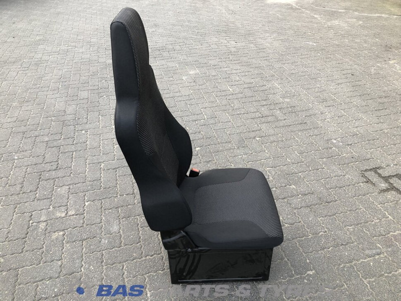 MAN Bijrijdersstoel MAN 81623076550 - Asiento para Camión: foto 4 MAN Bijrijdersstoel MAN 81623076550 - Asiento para Camión: foto 4