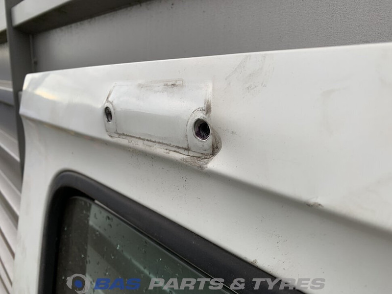 Mercedes-Benz Actros MP4 Portier Rechts Mercedes A 960 720 26 03 - Puerta y piezas para Camión: foto 4 Mercedes-Benz Actros MP4 Portier Rechts Mercedes A 960 720 26 03 - Puerta y piezas para Camión: foto 4