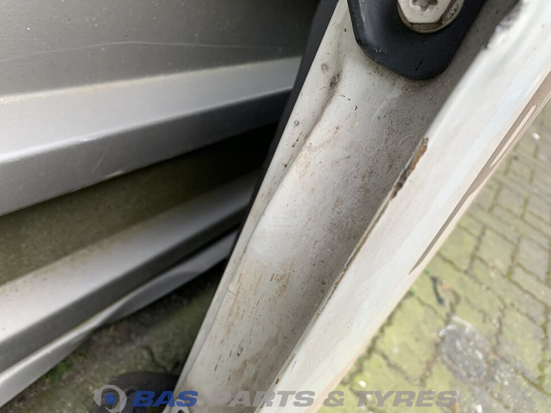 Mercedes-Benz Arocs Portier Links Mercedes A 960 720 25 03 - Puerta y piezas para Camión: foto 3 Mercedes-Benz Arocs Portier Links Mercedes A 960 720 25 03 - Puerta y piezas para Camión: foto 3