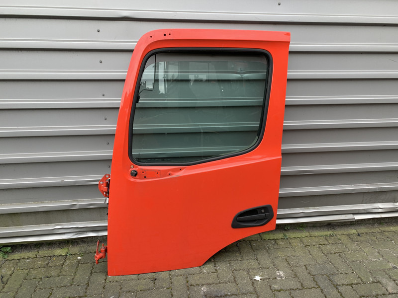 Mercedes-Benz Arocs Portier Links Mercedes A 960 720 25 03 - Puerta y piezas para Camión: foto 1 Mercedes-Benz Arocs Portier Links Mercedes A 960 720 25 03 - Puerta y piezas para Camión: foto 1