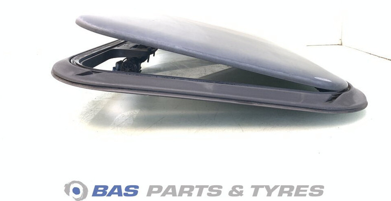Mercedes-Benz Dakluik Mercedes A 943 830 01 42 - Visera parasol para Camión: foto 4 Mercedes-Benz Dakluik Mercedes A 943 830 01 42 - Visera parasol para Camión: foto 4
