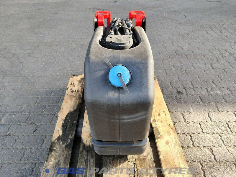 Scania Scania AdBlue tank 2919673 - Piezas de recambio para Camión: foto 1 Scania Scania AdBlue tank 2919673 - Piezas de recambio para Camión: foto 1