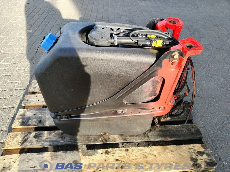 Scania Scania AdBlue tank 2919673 - Piezas de recambio para Camión: foto 2 Scania Scania AdBlue tank 2919673 - Piezas de recambio para Camión: foto 2