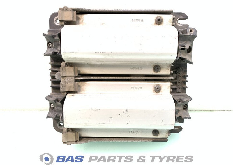 Scania Motormanagement ECU Scania 2276663 - Unidad de control para Camión: foto 1 Scania Motormanagement ECU Scania 2276663 - Unidad de control para Camión: foto 1