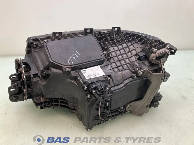 Scania - Faro delantero para Camión: foto 2 Scania - Faro delantero para Camión: foto 2