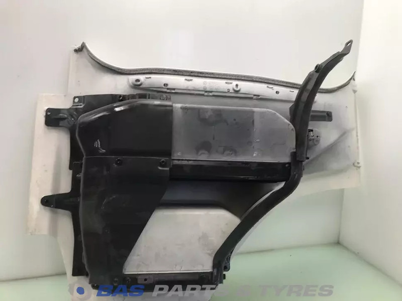 Scania S-Serie NextGen Opstap Rechts Scania 2422396 - Carrocería y exterior para Camión: foto 2 Scania S-Serie NextGen Opstap Rechts Scania 2422396 - Carrocería y exterior para Camión: foto 2