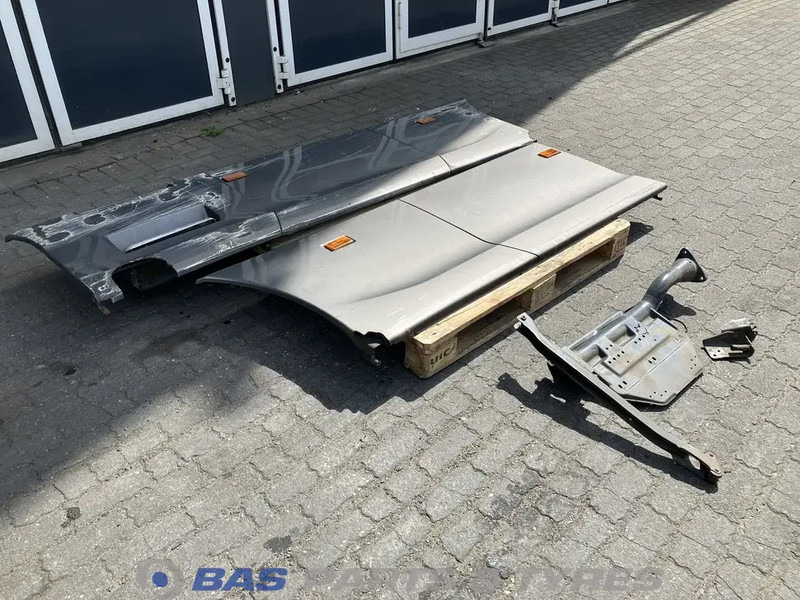 Scania S-Serie NextGen Sideskirt Set Scania 2623617 - Carrocería y exterior para Camión: foto 3 Scania S-Serie NextGen Sideskirt Set Scania 2623617 - Carrocería y exterior para Camión: foto 3