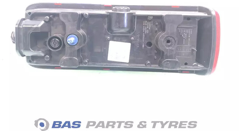 Volvo Achterlicht Rechts Volvo 23690771 - Luz trasera para Camión: foto 2 Volvo Achterlicht Rechts Volvo 23690771 - Luz trasera para Camión: foto 2