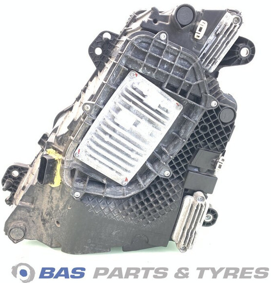 Volvo FH16 (FH5) Koplamp Rechts 22656780 - Faro delantero para Camión: foto 2 Volvo FH16 (FH5) Koplamp Rechts 22656780 - Faro delantero para Camión: foto 2