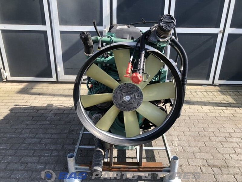 Volvo FH4 Motor Volvo D13K 420 K4 20482874 - Motor para Camión: foto 4 Volvo FH4 Motor Volvo D13K 420 K4 20482874 - Motor para Camión: foto 4