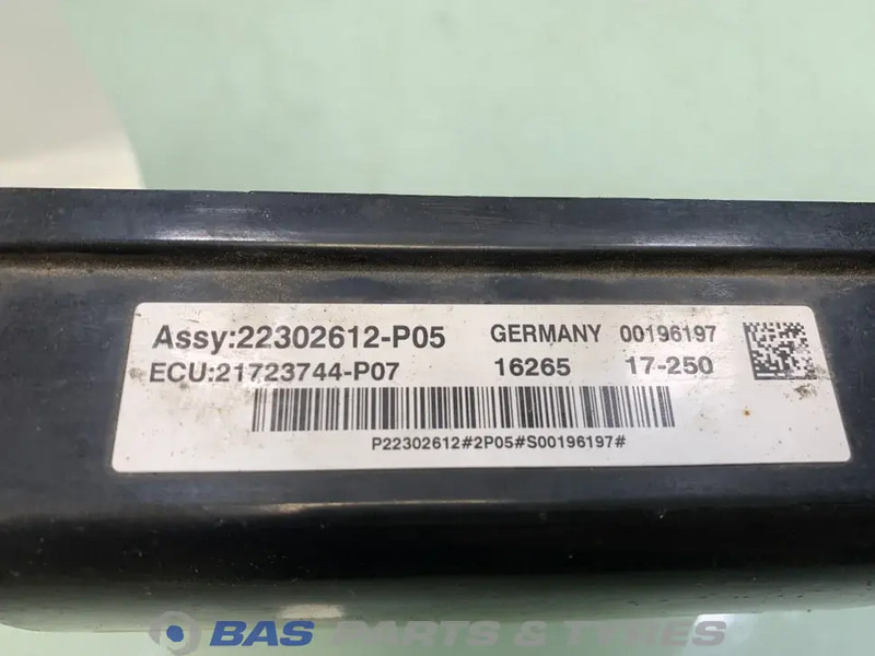 Volvo FH4 Regeleenheid Botswaarschuwing Volvo 21719200 - Luz/ Iluminación para Camión: foto 3 Volvo FH4 Regeleenheid Botswaarschuwing Volvo 21719200 - Luz/ Iluminación para Camión: foto 3