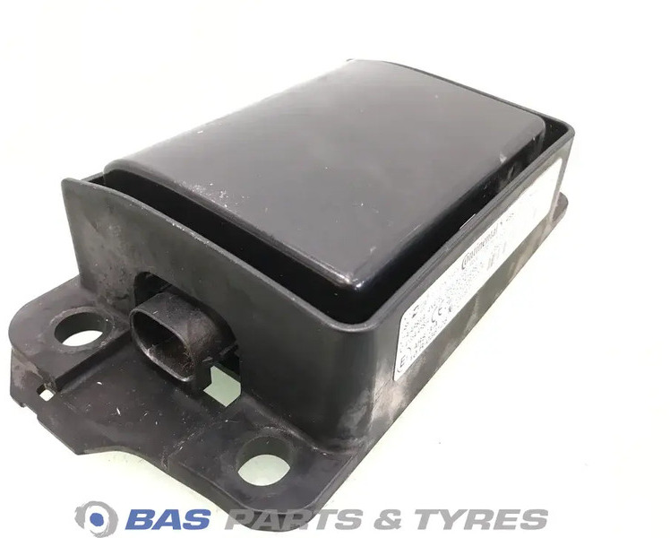 Volvo FH4 Regeleenheid Botswaarschuwing Volvo 21719200 - Luz/ Iluminación para Camión: foto 3 Volvo FH4 Regeleenheid Botswaarschuwing Volvo 21719200 - Luz/ Iluminación para Camión: foto 3