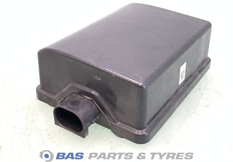 Volvo FH4 Regeleenheid Botswaarschuwing Volvo 21719200 - Luz/ Iluminación para Camión: foto 1 Volvo FH4 Regeleenheid Botswaarschuwing Volvo 21719200 - Luz/ Iluminación para Camión: foto 1