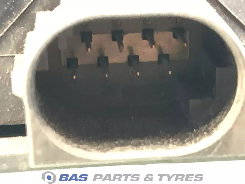 Volvo FH4 Regeleenheid Botswaarschuwing Volvo 21719200 - Luz/ Iluminación para Camión: foto 2 Volvo FH4 Regeleenheid Botswaarschuwing Volvo 21719200 - Luz/ Iluminación para Camión: foto 2