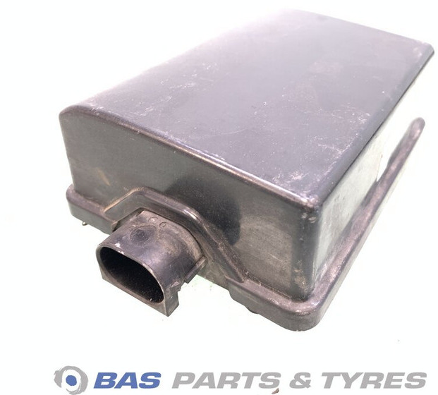 Volvo FH4 Regeleenheid Botswaarschuwing Volvo 21719200 - Luz/ Iluminación para Camión: foto 1 Volvo FH4 Regeleenheid Botswaarschuwing Volvo 21719200 - Luz/ Iluminación para Camión: foto 1