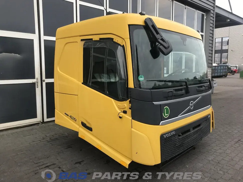 Volvo FH4 Volvo Sleeper Cab L2H1 82271553 - Cabina e interior para Camión: foto 2 Volvo FH4 Volvo Sleeper Cab L2H1 82271553 - Cabina e interior para Camión: foto 2