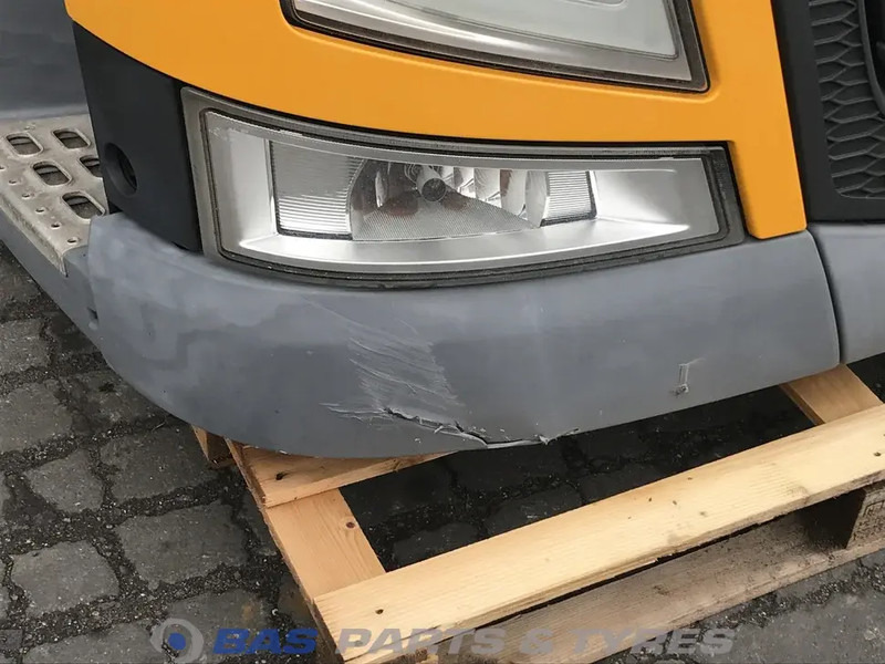 Parachoques para Camión Volvo FM4: foto 6 Parachoques para Camión Volvo FM4: foto 6