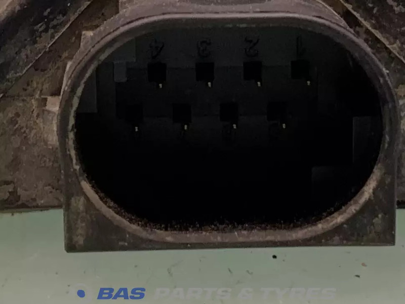 Volvo FM4 Regeleenheid Botswaarschuwing Volvo 21719200 - Luz/ Iluminación para Camión: foto 2 Volvo FM4 Regeleenheid Botswaarschuwing Volvo 21719200 - Luz/ Iluminación para Camión: foto 2