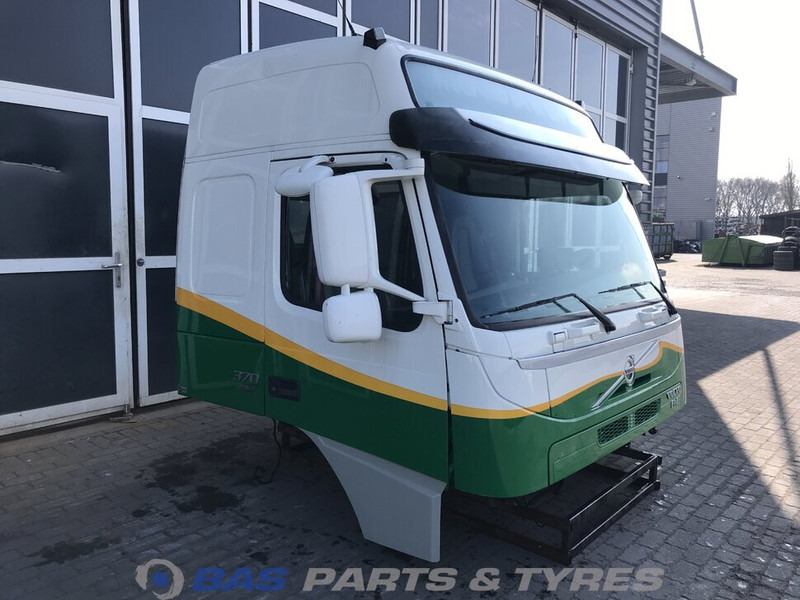 Volvo FM4 Volvo Globetrotter L2H2 3980267 - Cabina e interior para Camión: foto 2 Volvo FM4 Volvo Globetrotter L2H2 3980267 - Cabina e interior para Camión: foto 2