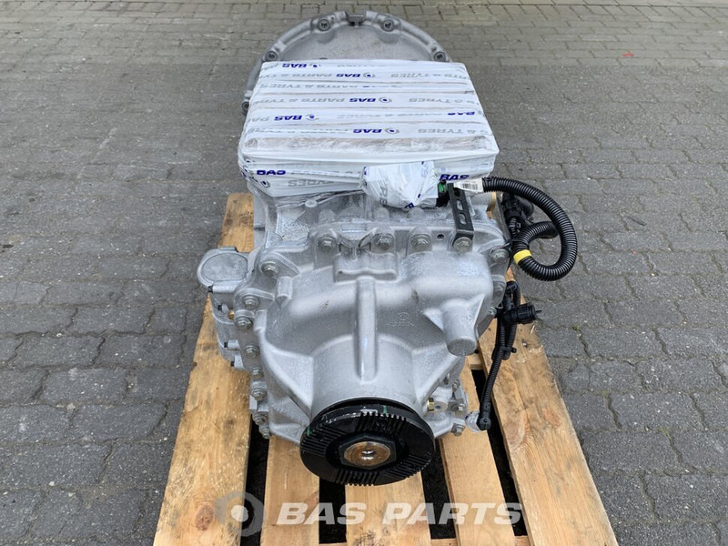 Volvo FM5 - Caja de cambios para Camión: foto 2 Volvo FM5 - Caja de cambios para Camión: foto 2