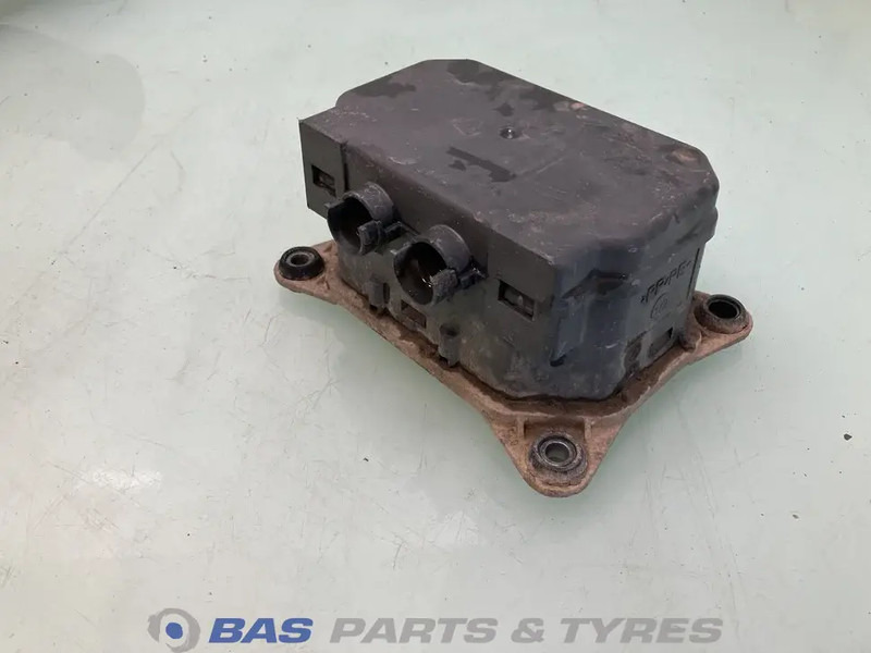 Volvo Regeleenheid FCIOM Volvo 21227661 - Unidad de control para Camión: foto 4 Volvo Regeleenheid FCIOM Volvo 21227661 - Unidad de control para Camión: foto 4