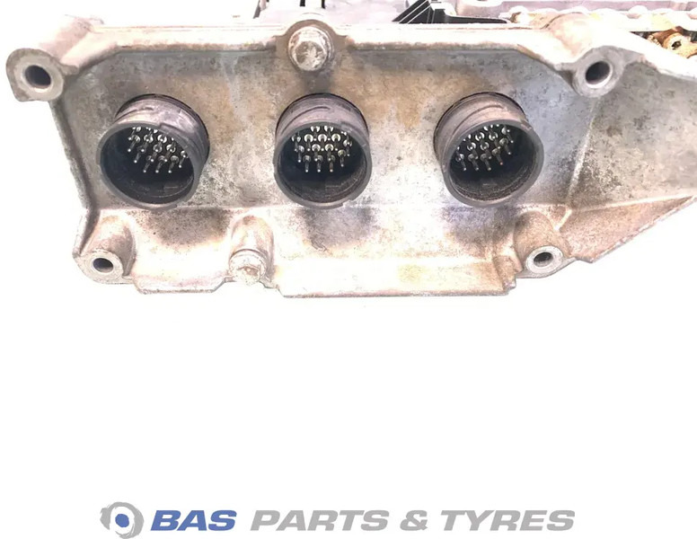 Volvo Versnellingsbakdeksel Volvo 20775878 - Caja de cambios para Camión: foto 5 Volvo Versnellingsbakdeksel Volvo 20775878 - Caja de cambios para Camión: foto 5