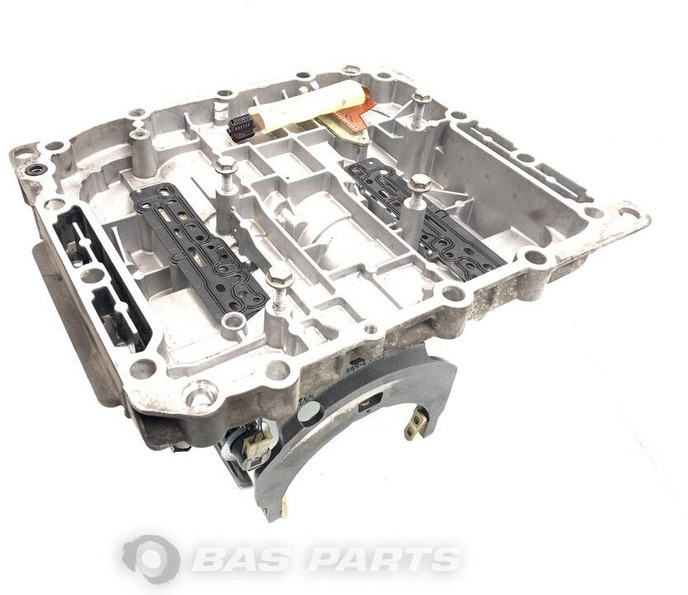 Volvo Versnellingsbakdeksel Volvo 21244590 - Caja de cambios para Camión: foto 1 Volvo Versnellingsbakdeksel Volvo 21244590 - Caja de cambios para Camión: foto 1
