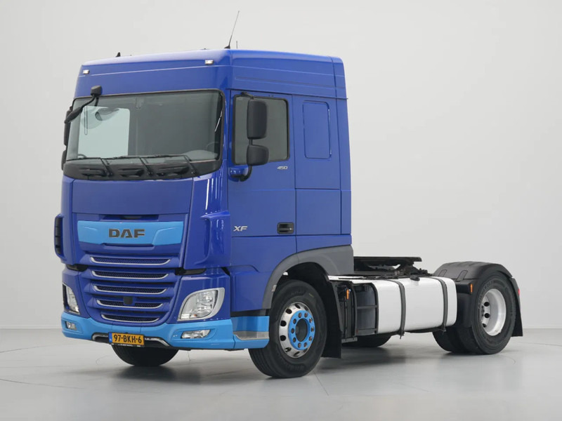 DAF XF 450 FT, Space Cab, PTO, New Tacho 7 Stuks op Voorraad - Cabeza tractora: foto 2 DAF XF 450 FT, Space Cab, PTO, New Tacho 7 Stuks op Voorraad - Cabeza tractora: foto 2