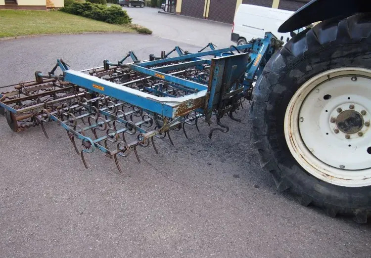 Agregat uprawowy Rabe Werk szerokość robocza 4,7m - Equipo para trabajo del suelo: foto 3 Agregat uprawowy Rabe Werk szerokość robocza 4,7m - Equipo para trabajo del suelo: foto 3