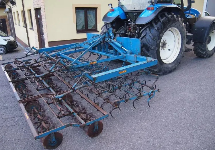 Agregat uprawowy Rabe Werk szerokość robocza 4,7m - Equipo para trabajo del suelo: foto 1 Agregat uprawowy Rabe Werk szerokość robocza 4,7m - Equipo para trabajo del suelo: foto 1