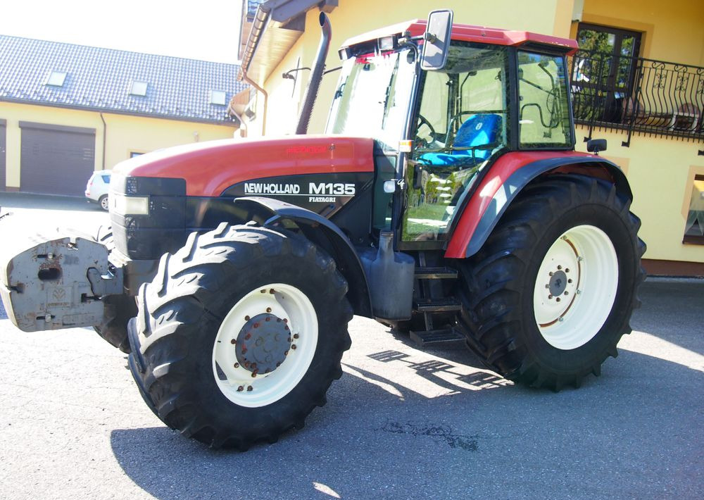 Ciągnik New Holland NH M 135 1998 NEW HOLLAND TM M135 - Tractor: foto 5 Ciągnik New Holland NH M 135 1998 NEW HOLLAND TM M135 - Tractor: foto 5