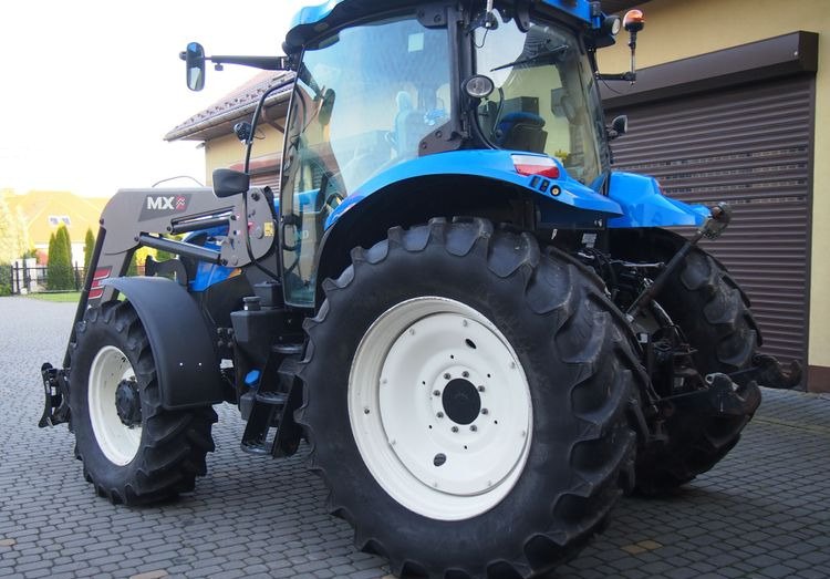 Ciągnik New Holland NH T6.140 2016 New Holland z Ładowaczem czołowym TUR - Tractor: foto 3 Ciągnik New Holland NH T6.140 2016 New Holland z Ładowaczem czołowym TUR - Tractor: foto 3