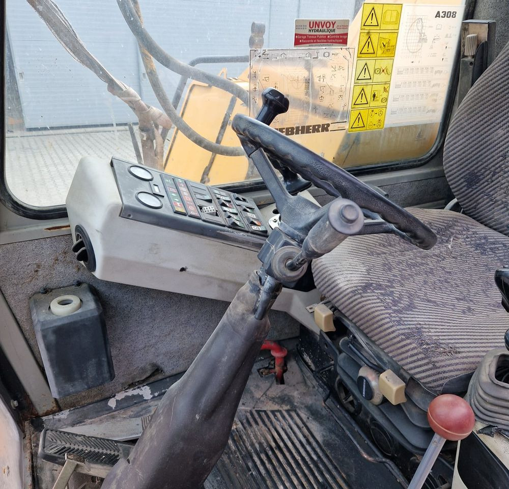 Pozostałe części Liebherr Liebherr A308 1999 Koparka kołowa Liebherr 308 - Excavadora: foto 5 Pozostałe części Liebherr Liebherr A308 1999 Koparka kołowa Liebherr 308 - Excavadora: foto 5