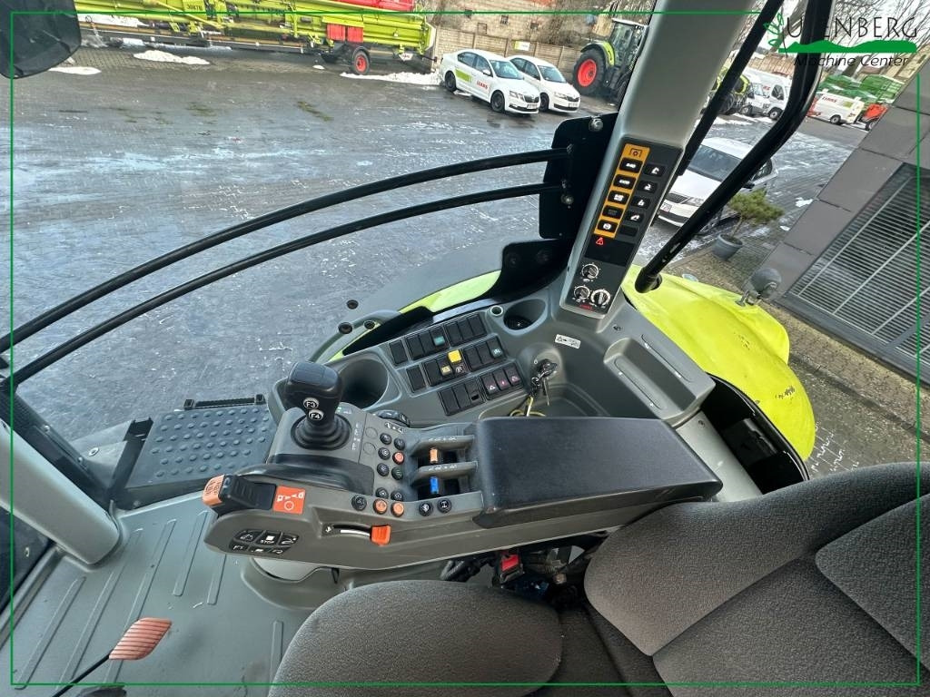 Tractor Claas Axion 850: foto 12 Tractor Claas Axion 850: foto 12