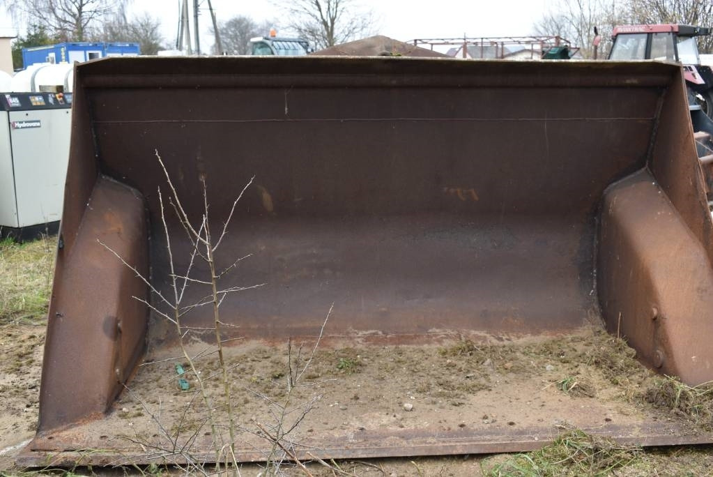 Lyzki do zaladunku do ladowarki VOLVO - Cazo para Maquinaria de construcción: foto 5 Lyzki do zaladunku do ladowarki VOLVO - Cazo para Maquinaria de construcción: foto 5