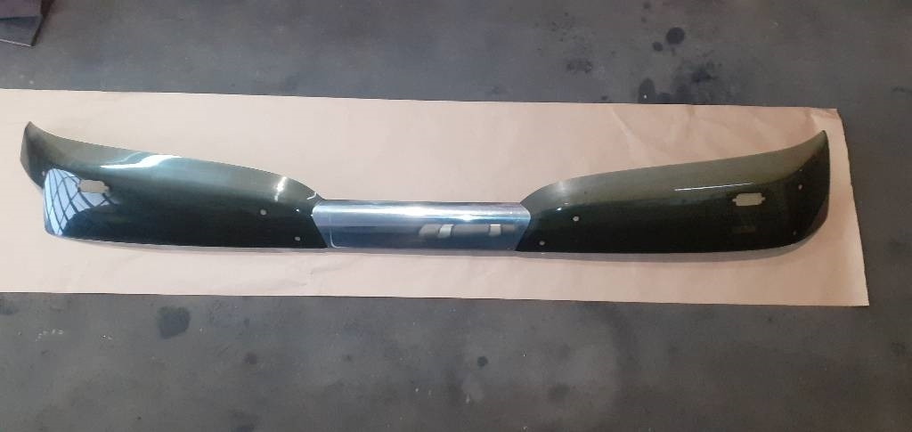 Mercedes-Benz Actros - Visera parasol para Camión: foto 2 Mercedes-Benz Actros - Visera parasol para Camión: foto 2