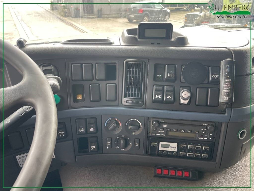 Camión volquete Terberg FM3000 10X8/8X8: foto 11 Camión volquete Terberg FM3000 10X8/8X8: foto 11