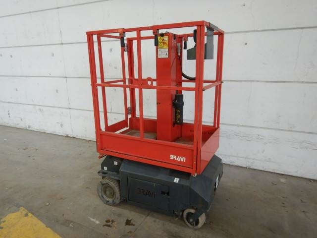 Bravi Lui Mini HD - Plataforma de mástil vertical: foto 3 Bravi Lui Mini HD - Plataforma de mástil vertical: foto 3