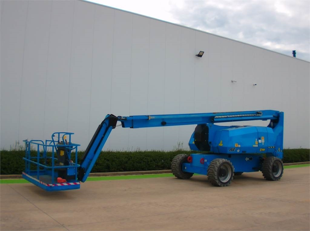 JLG H800AJ - Plataforma articulada: foto 2 JLG H800AJ - Plataforma articulada: foto 2