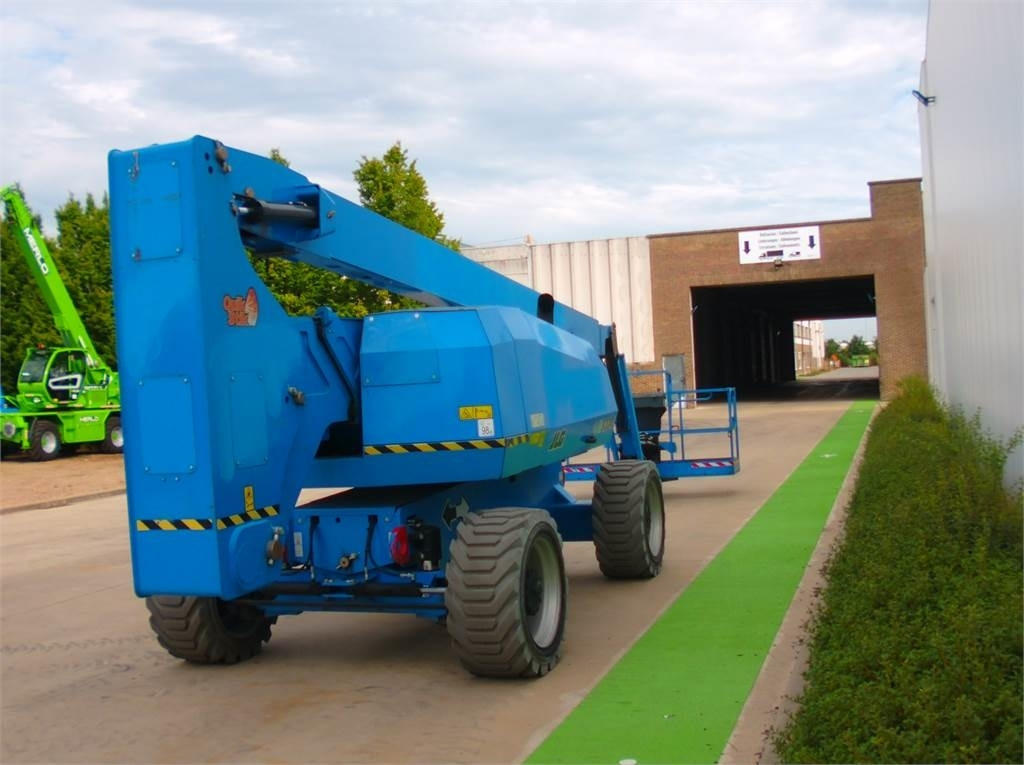 JLG H800AJ - Plataforma articulada: foto 4 JLG H800AJ - Plataforma articulada: foto 4