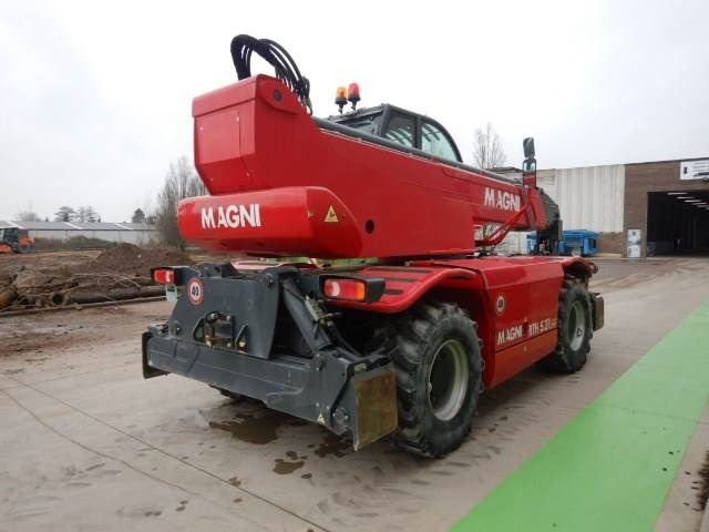 Magni 5.21 SH-D/C - Manipulador telescópico: foto 4 Magni 5.21 SH-D/C - Manipulador telescópico: foto 4