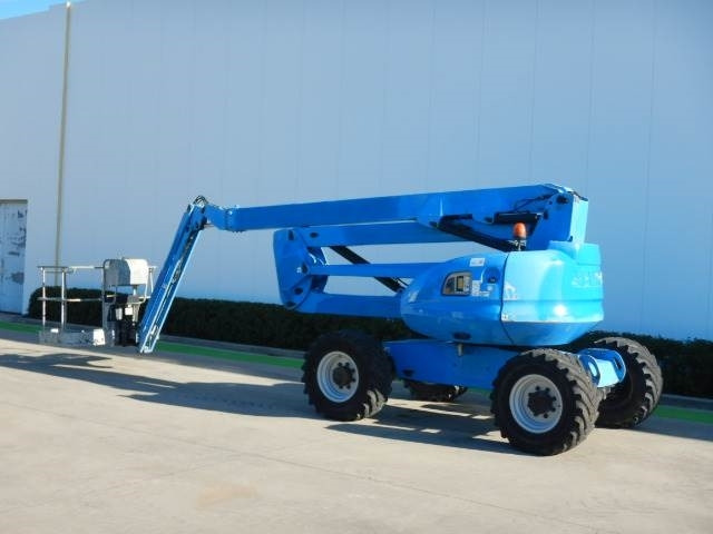 Manitou 200ATJ - Plataforma articulada: foto 3 Manitou 200ATJ - Plataforma articulada: foto 3