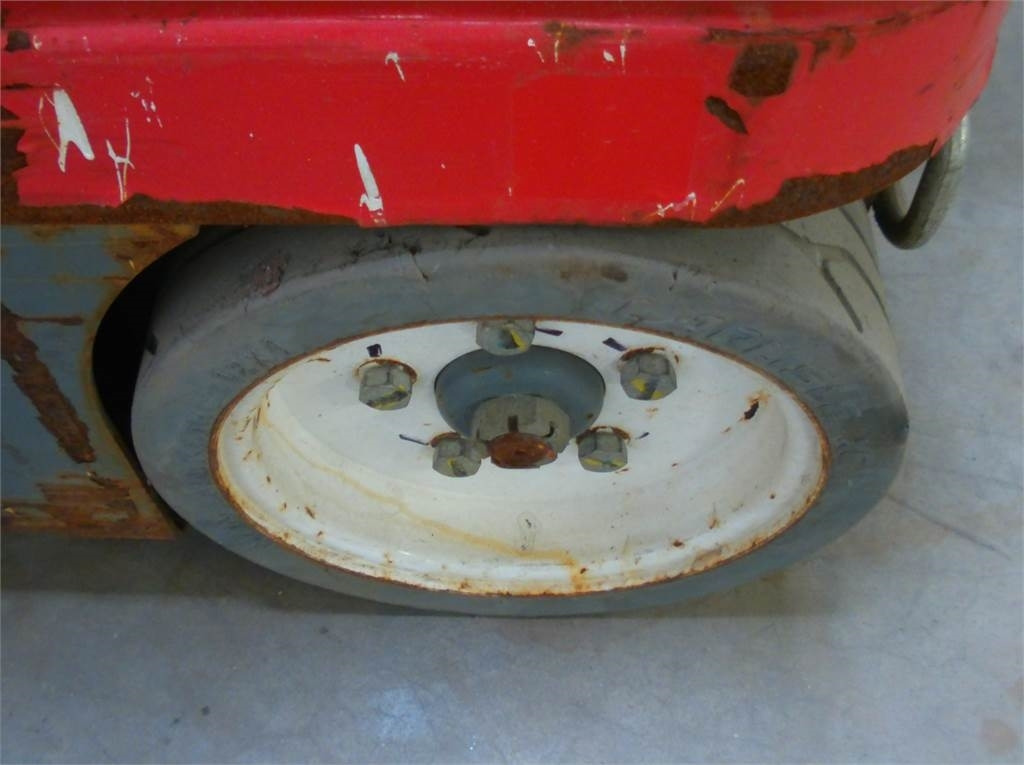 Plataforma de mástil vertical SkyJack SJ16: foto 15