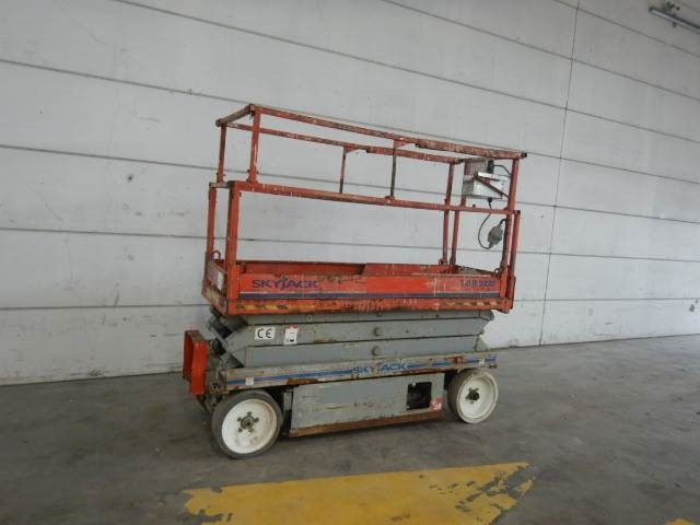 SkyJack SJ3220 - Plataforma de tijeras: foto 3 SkyJack SJ3220 - Plataforma de tijeras: foto 3