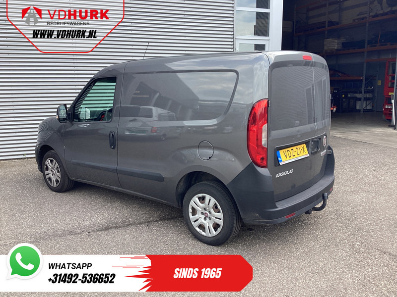 Fiat Dobló Cargo 1.6 MJ 105 pk 3Pers./ Airco/ Cruise/ Navi/ Trekhaak - Furgoneta pequeña: foto 2 Fiat Dobló Cargo 1.6 MJ 105 pk 3Pers./ Airco/ Cruise/ Navi/ Trekhaak - Furgoneta pequeña: foto 2