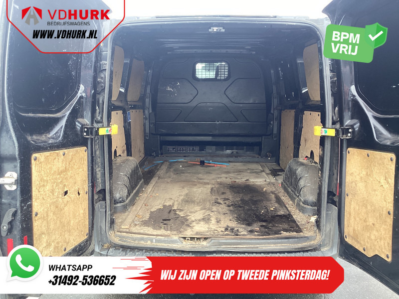 Ford Transit Custom 2.2 TDCI Trend MOTOR DEFECT! EXPORT ONLY Airco/ Cruise/ Navi/ Camera / PDC/ Trekhaak - Furgoneta pequeña: foto 5 Ford Transit Custom 2.2 TDCI Trend MOTOR DEFECT! EXPORT ONLY Airco/ Cruise/ Navi/ Camera / PDC/ Trekhaak - Furgoneta pequeña: foto 5