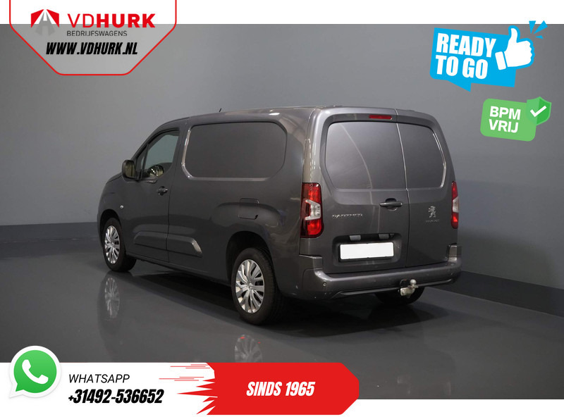 Peugeot Partner 1.5 HDI 130 pk Aut. L2 BPM VRIJ! Ready2Go 3 Pers./ CarPlay/ Camera/ Navi/ Cruise/ PDC - Furgoneta pequeña: foto 2 Peugeot Partner 1.5 HDI 130 pk Aut. L2 BPM VRIJ! Ready2Go 3 Pers./ CarPlay/ Camera/ Navi/ Cruise/ PDC - Furgoneta pequeña: foto 2