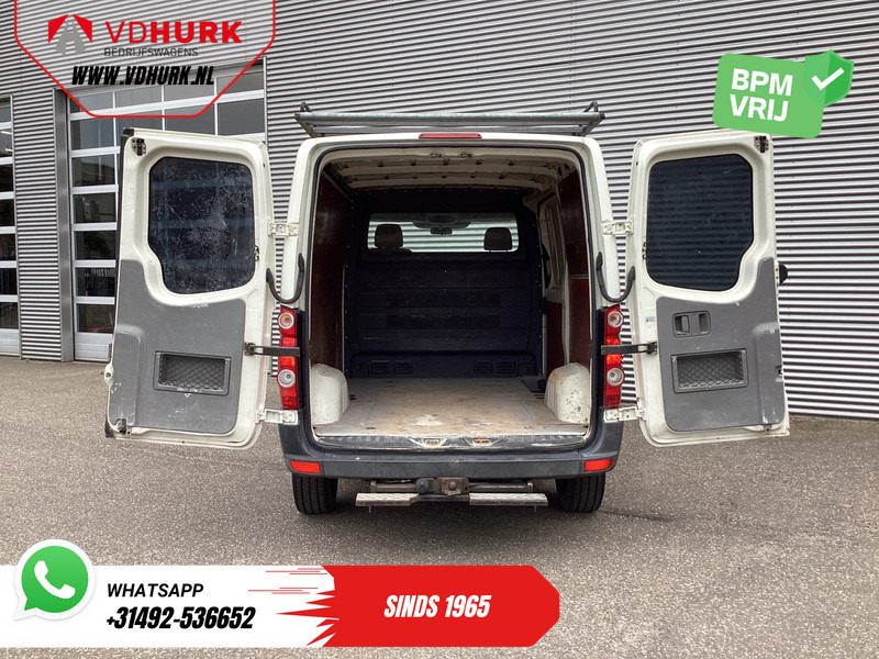 Volkswagen Crafter 35 2.5 TDI EXPORT ONLY MARGE 5 cil./ Riem V.V/ APK 5-2026/ Imperiaal/ Gev.stoel/ 2.8t Trekverm./ Trekhaak/ Airco - Furgón: foto 5 Volkswagen Crafter 35 2.5 TDI EXPORT ONLY MARGE 5 cil./ Riem V.V/ APK 5-2026/ Imperiaal/ Gev.stoel/ 2.8t Trekverm./ Trekhaak/ Airco - Furgón: foto 5